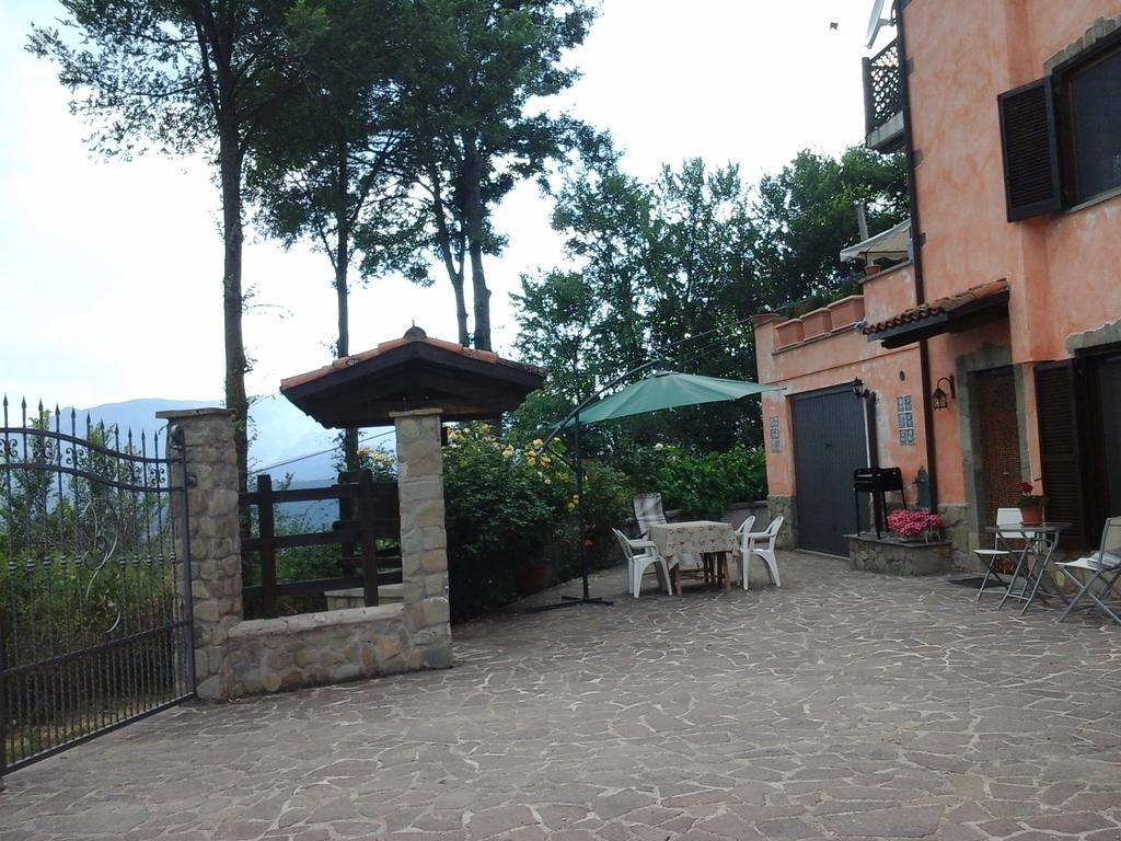 Parco Dei Laghi Apartment Amatrice Bagian luar foto